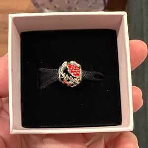 Pandora Disney Minnie Mouse charm
